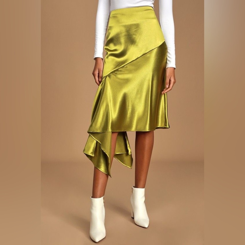 NWT! Moon River Olive Green Satin Asymmetrical Midi Side Slit Skirt Sz M